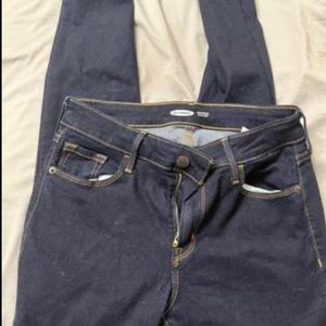 Old Navy Rockstar skinny jeans
